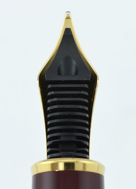 Montblanc Meisterstuck 144 - Burgundy Bordeaux, Gold Trim, 14k